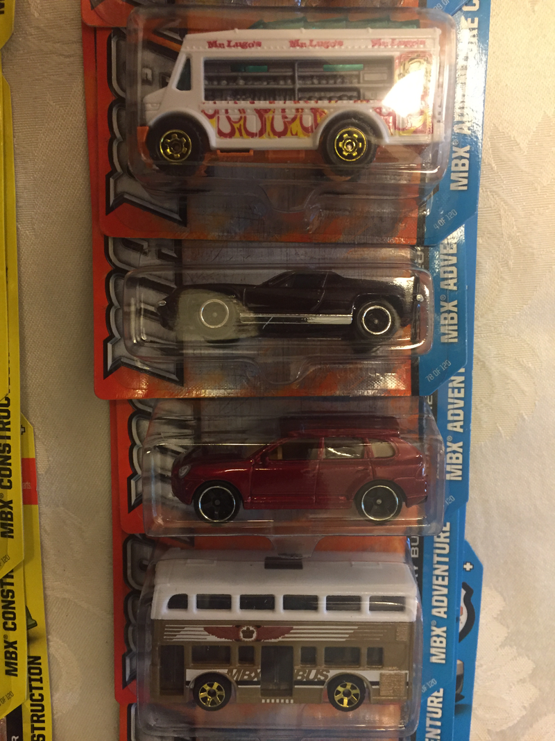 Illustration for article titled Colossal Die-Cast Collection - Box 67 - Whattaya Know, Hot Wheels!